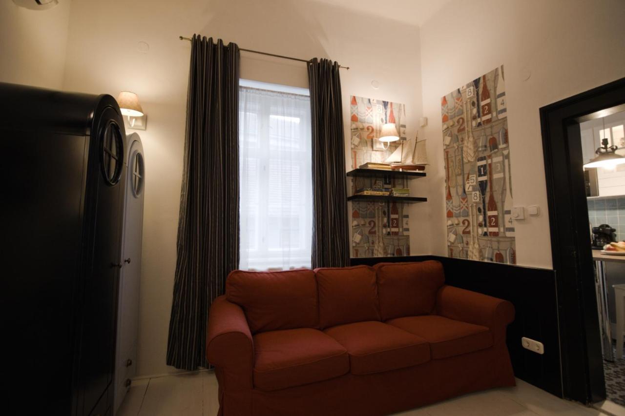 Ister Guesthouse Эстергом Экстерьер фото