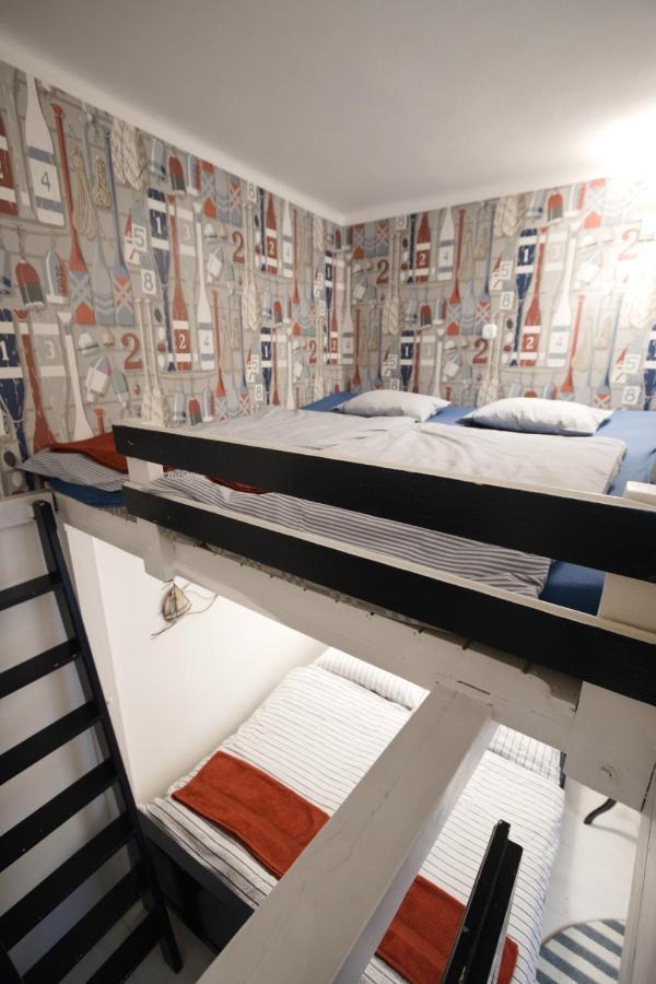 Ister Guesthouse Эстергом Экстерьер фото